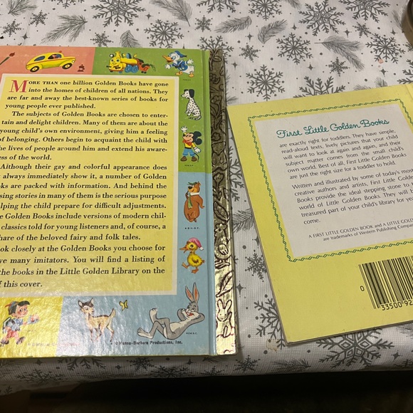 Vintage Baby’s First Christma Knits Stocking with Two Vintage Golden Books - Picture 10 of 12